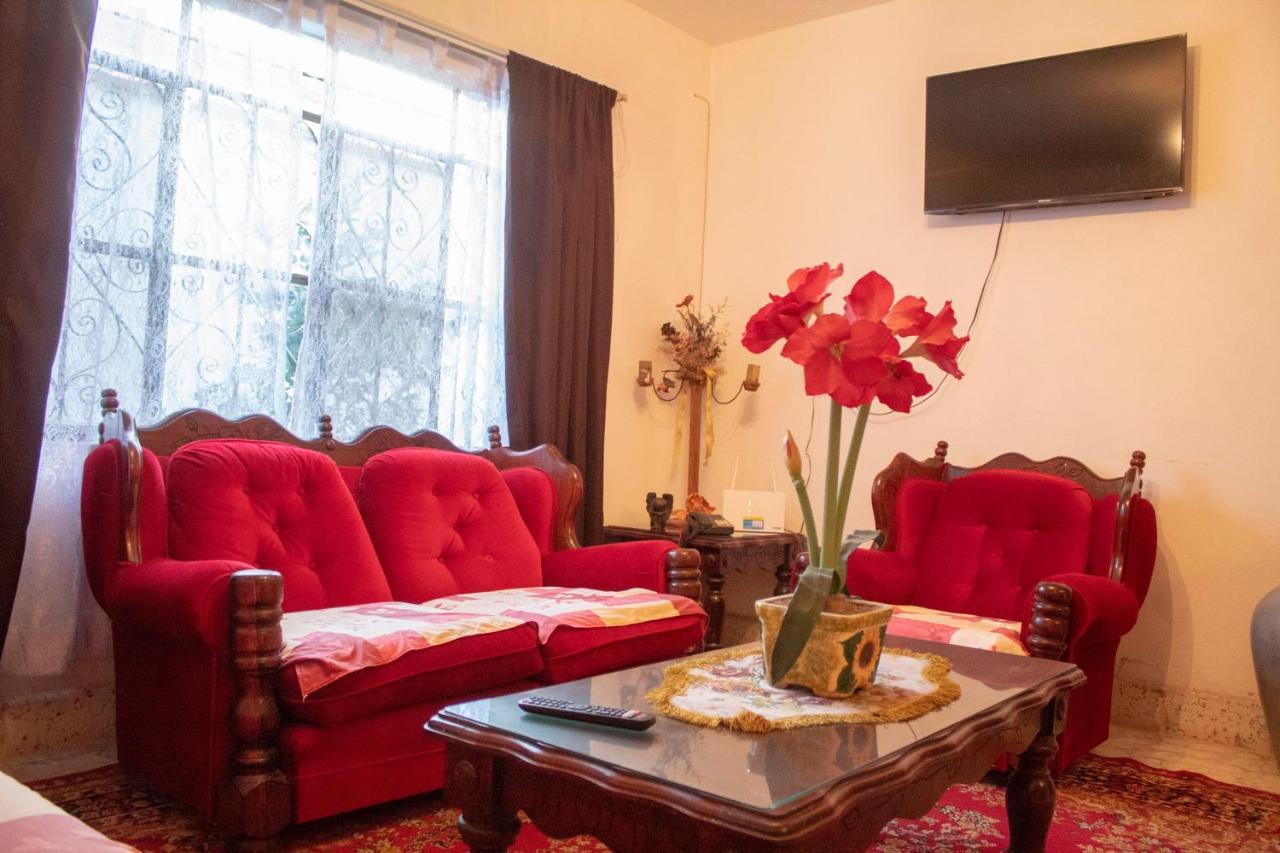Villa Flores, Casa En El Centro De マスコタ エクステリア 写真