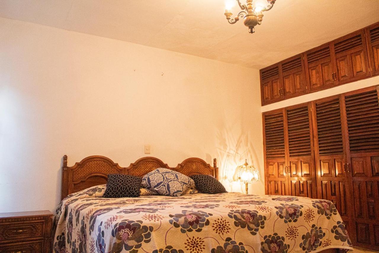Villa Flores, Casa En El Centro De マスコタ エクステリア 写真